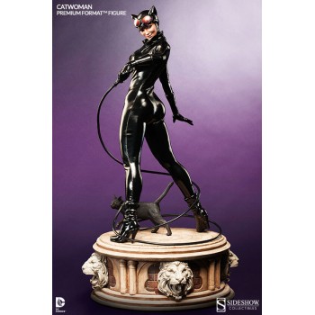 DC Comics Premium Format Figure 1/4 Catwoman 58 cm